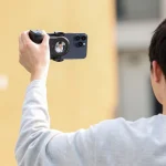 Ulanzi MA35 MagSafe Bluetooth Smartphone Camera Shutter and Grip - Image 9